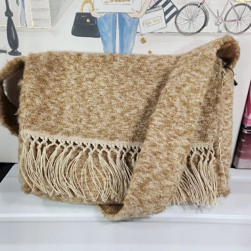 Beachy Style Bohemian Chic Purse